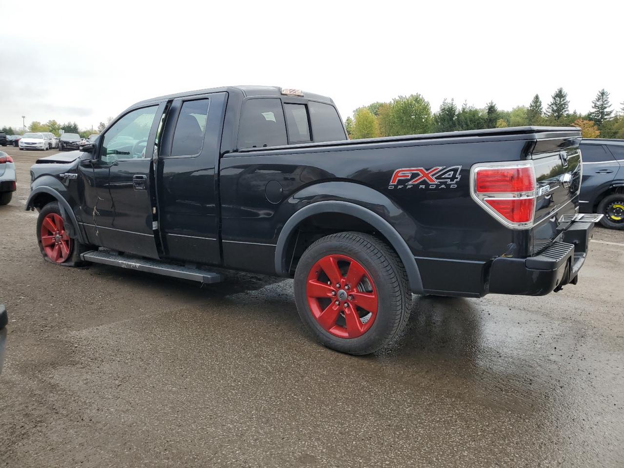 FORD F-150 SUPER CAB