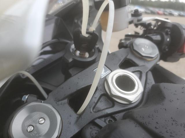 2025 HONDA CBR1000 RR #3301820367