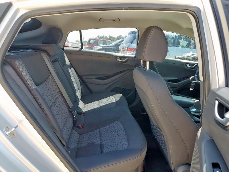 2017 HYUNDAI IONIQ SEL KMHC75LC4HU019081