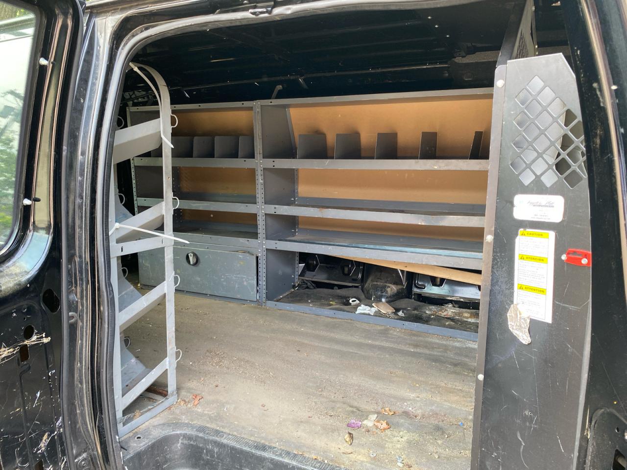 FORD ECONOLINE E250 VAN