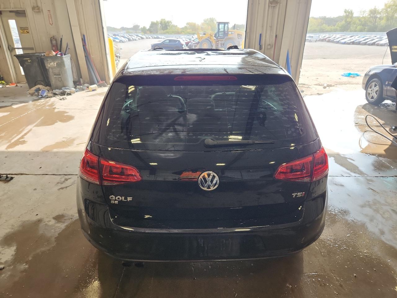 VOLKSWAGEN GOLF S