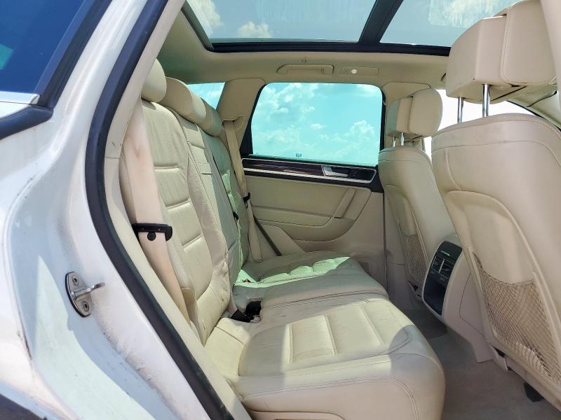 2016 VOLKSWAGEN TOUAREG TD WVGEP9BP3GD002310