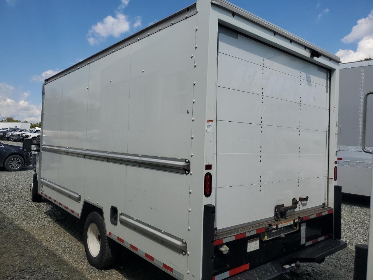 FORD ECONOLINE E350 SUPER DUTY CUTAWAY VAN