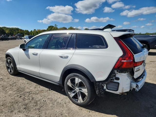 2020 VOLVO V60 CROSS COUNTRY T5 MOMENTUM YV4102WK5L1045486