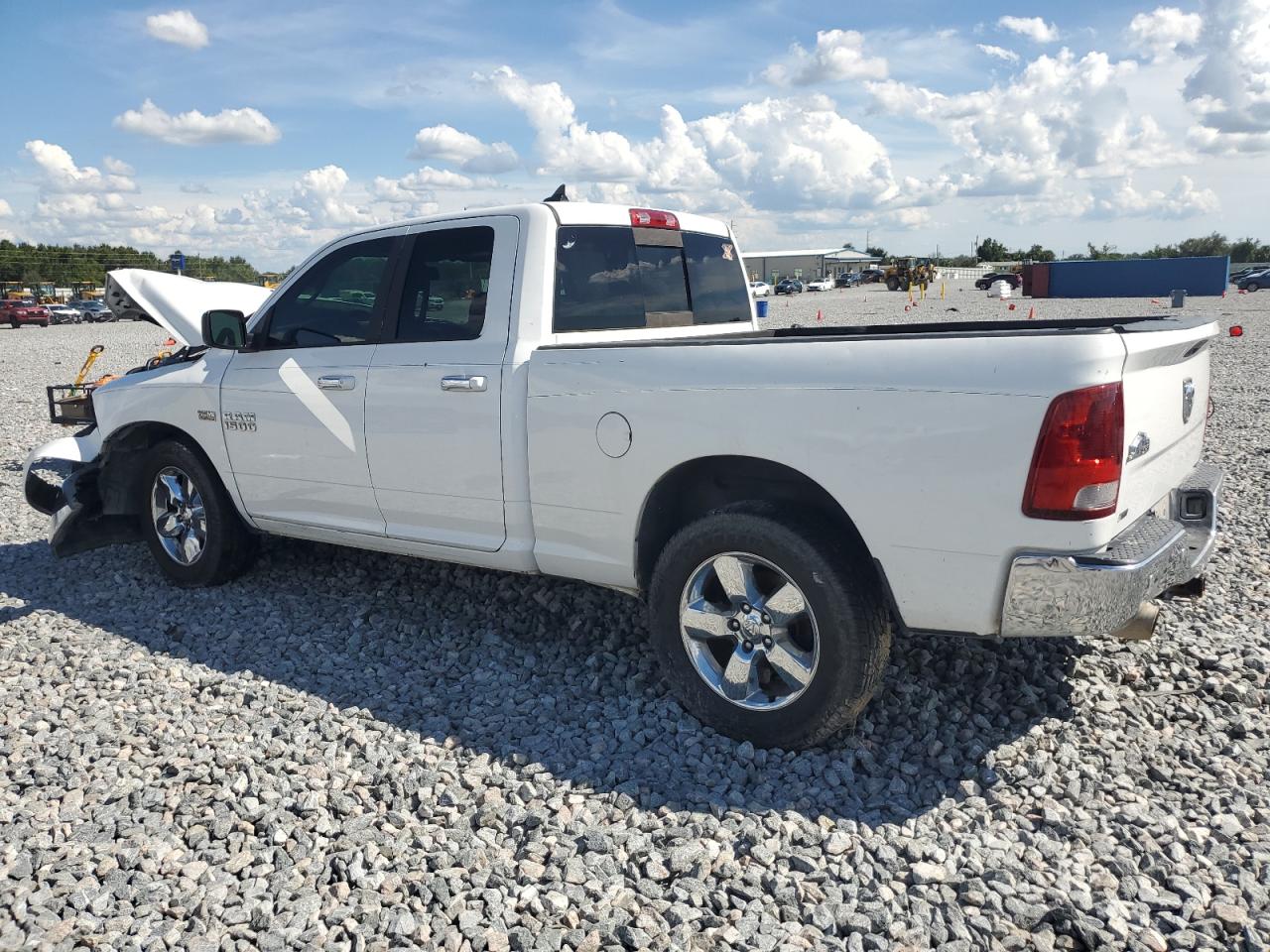 RAM 1500 SLT