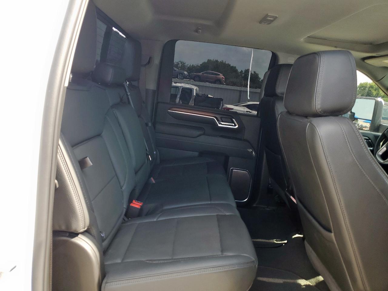 GMC SIERRA K2500 DENALI