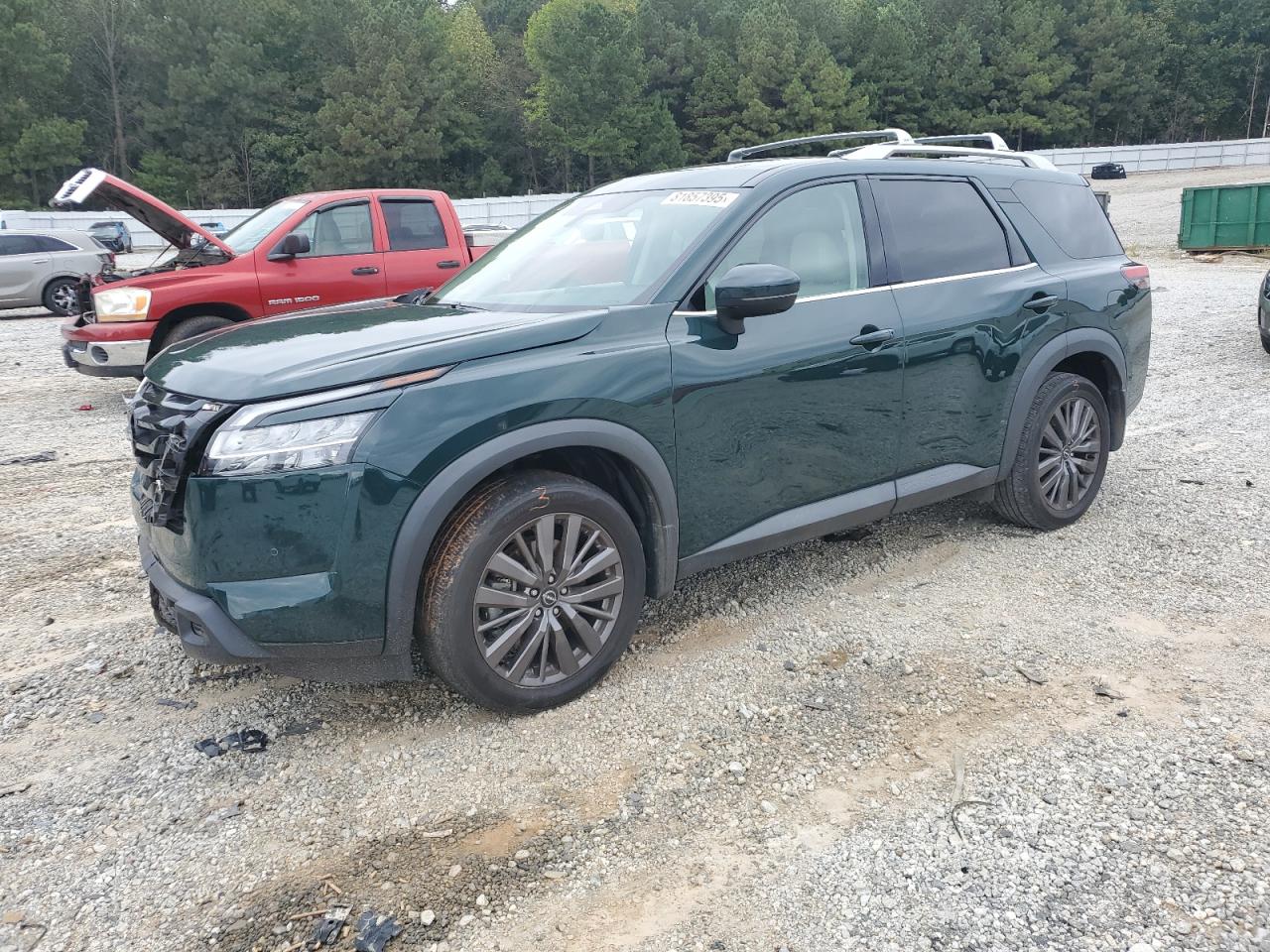 NISSAN PATHFINDER SL