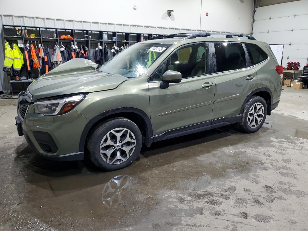 SUBARU FORESTER PREMIUM