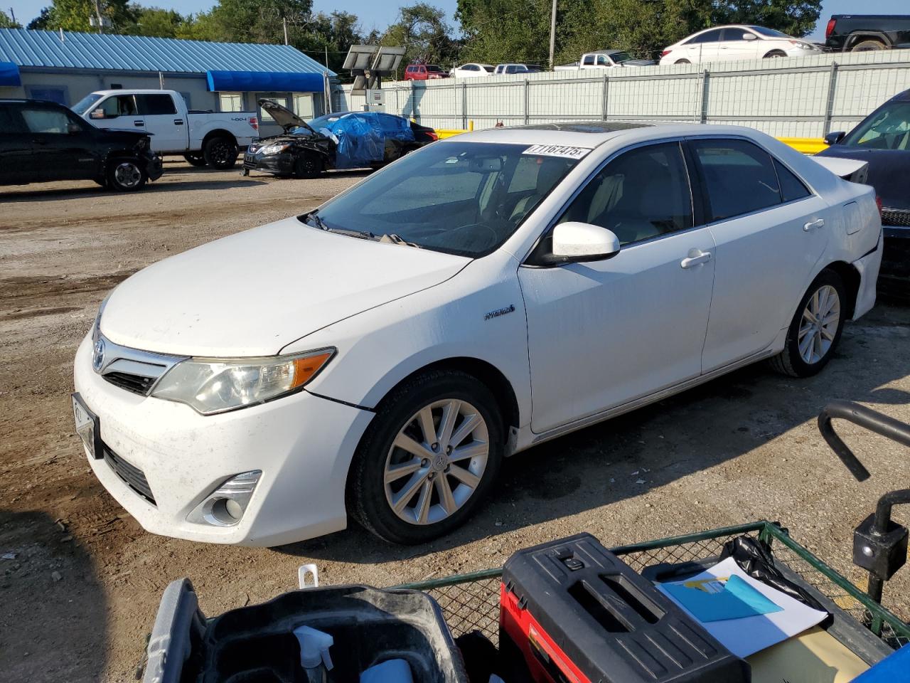 TOYOTA CAMRY HYBRID