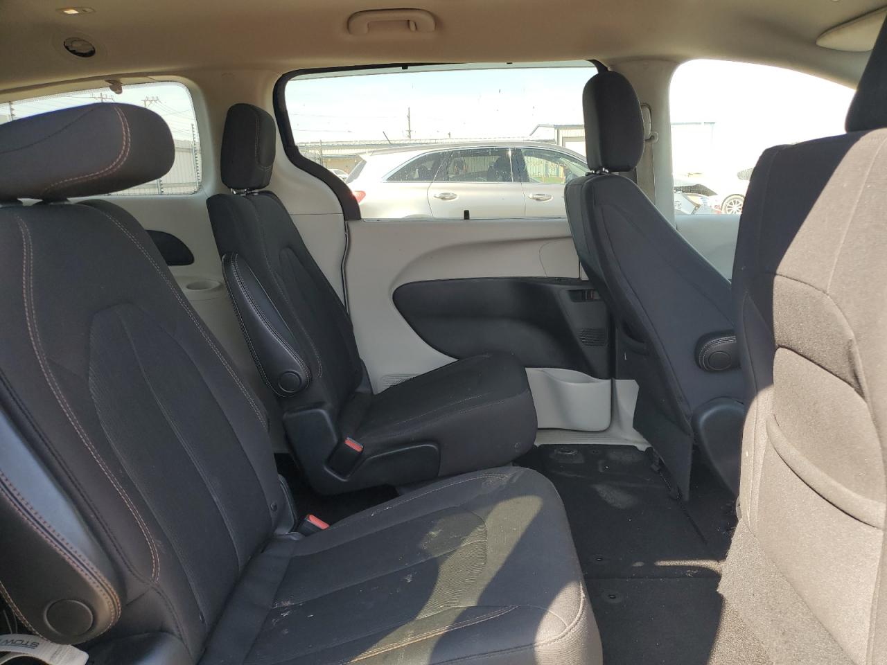 CHRYSLER PACIFICA TOURING PLUS