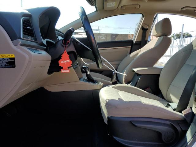 2018 HYUNDAI ELANTRA SE 5NPD84LF2JH360201