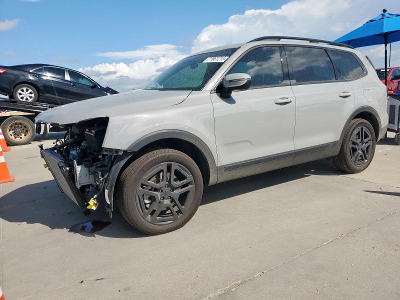 KIA TELLURIDE