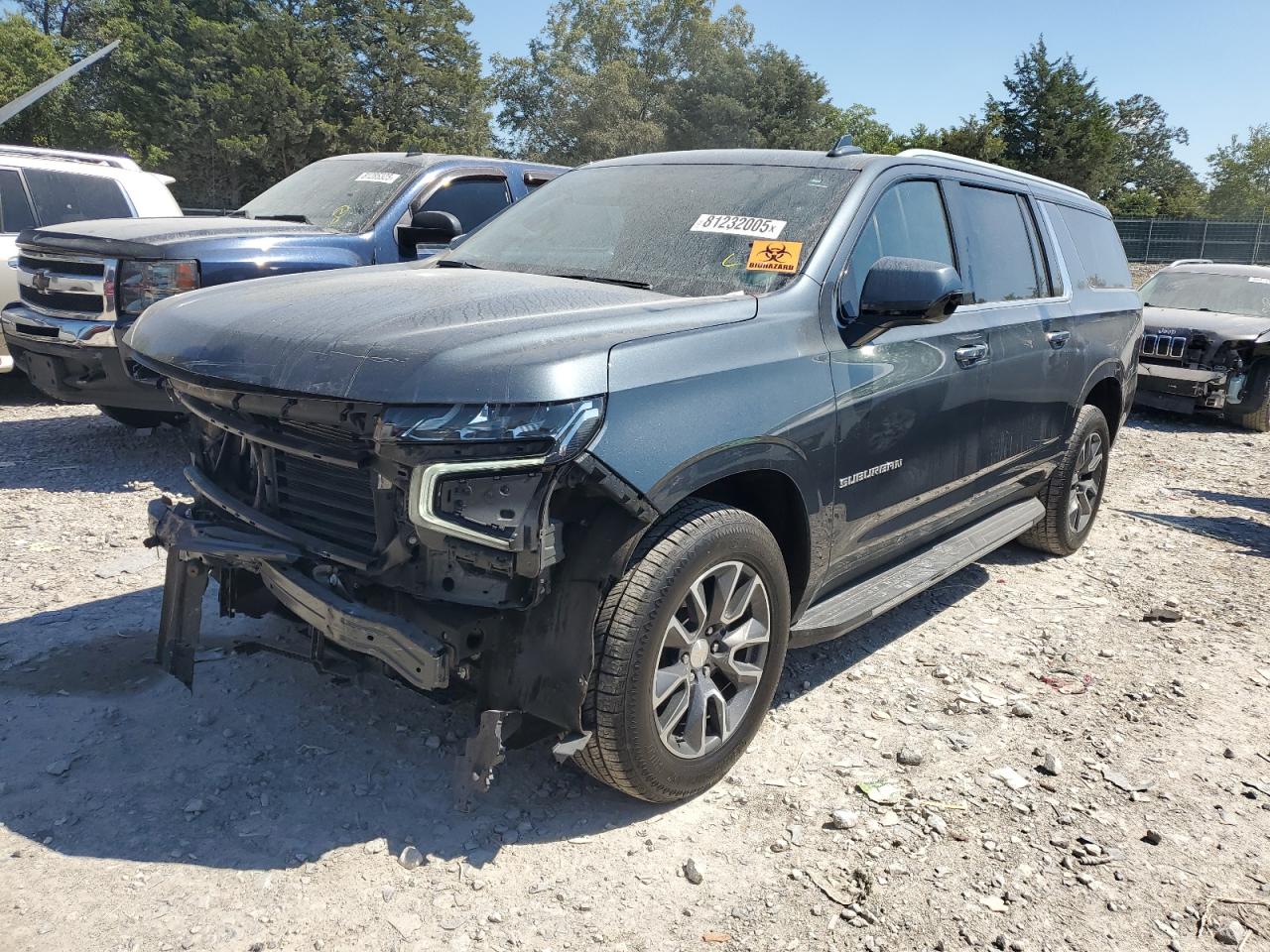 CHEVROLET SUBURBAN C1500 LT