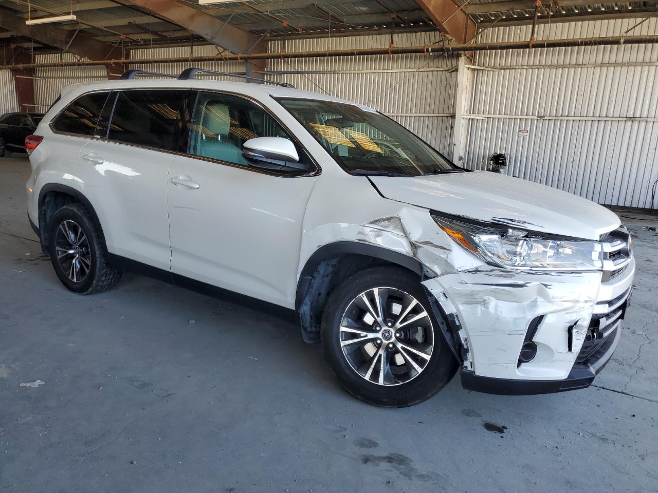 TOYOTA HIGHLANDER LE