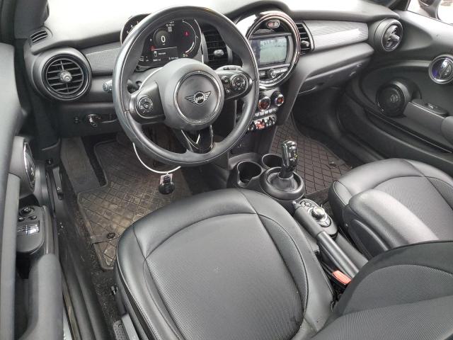 2021 MINI COOPER WMWXR3C08M2N83409