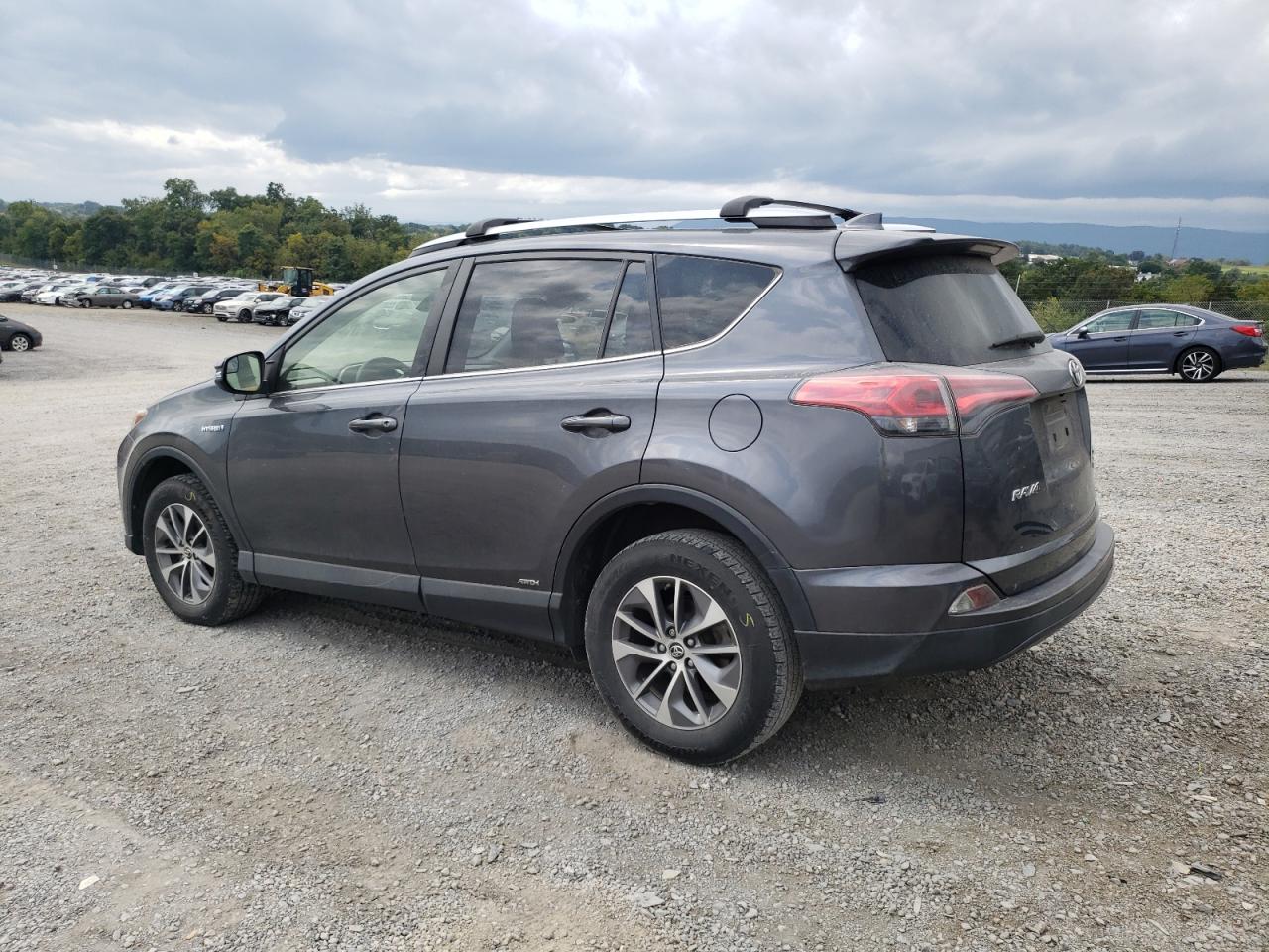 Lot #3311697230 2018 TOYOTA RAV4 HV LE