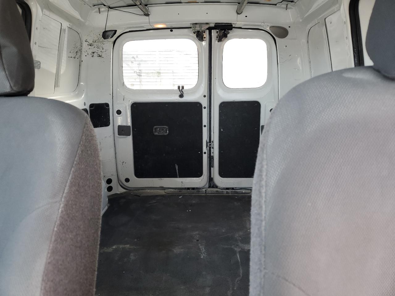 CHEVROLET EXPRESS LT