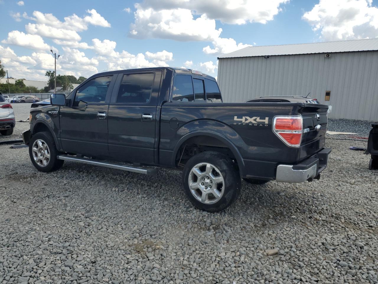 FORD F-150 SUPERCREW