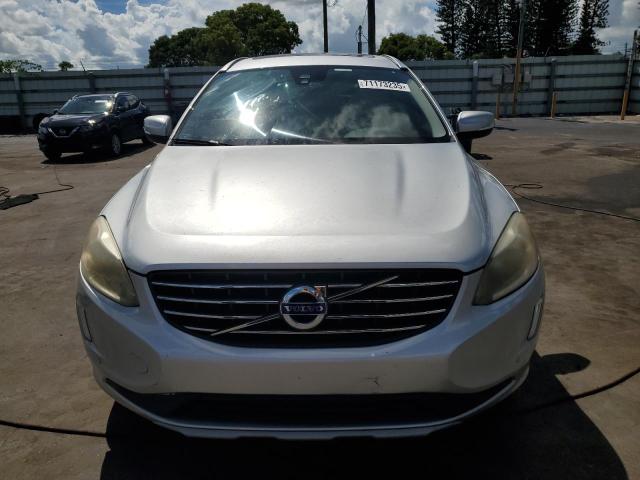 2017 VOLVO XC60 T5 IN YV440MDU4H2075190