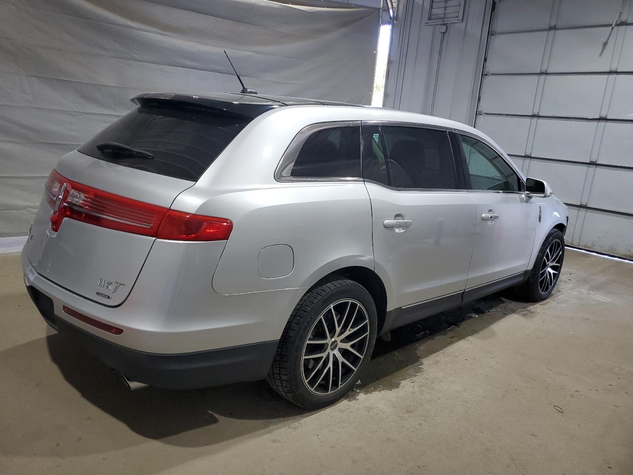 LINCOLN MKT