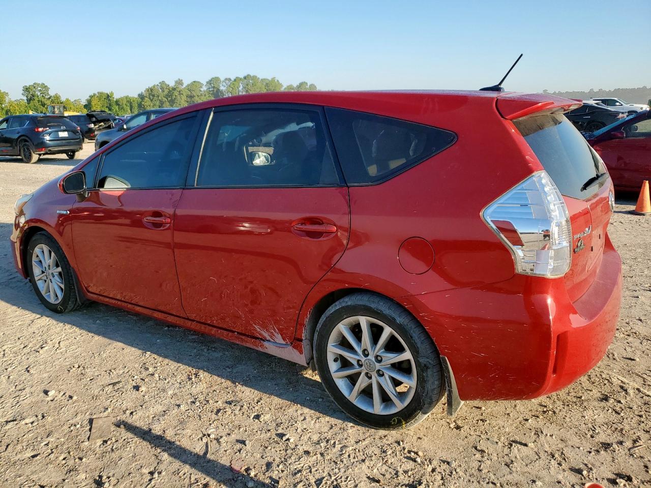 TOYOTA PRIUS V