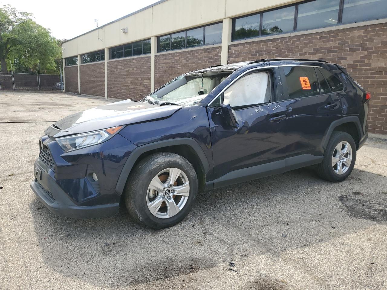 TOYOTA RAV4 XLE