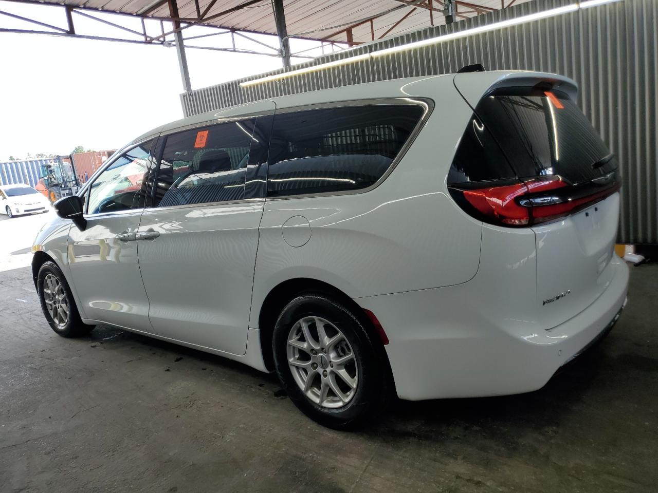 CHRYSLER PACIFICA TOURING