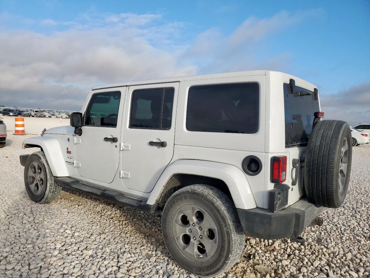 JEEP WRANGLER SAHARA