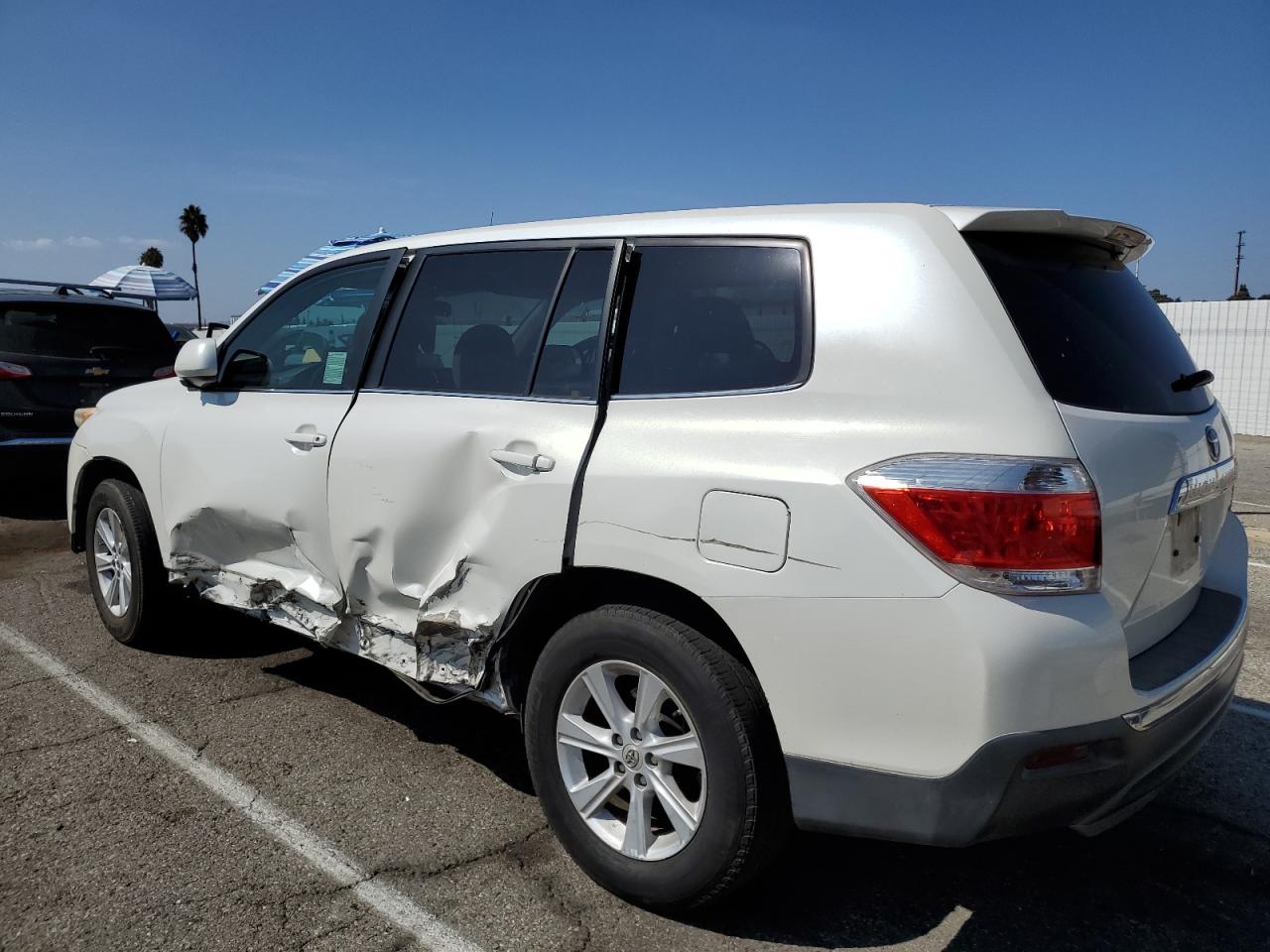 TOYOTA HIGHLANDER BASE