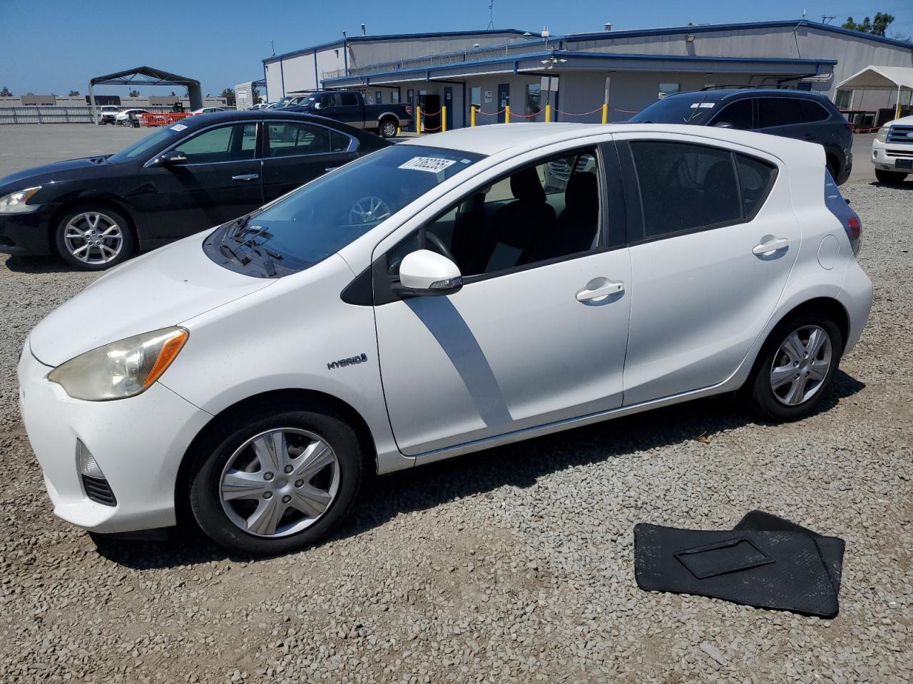 TOYOTA PRIUS C