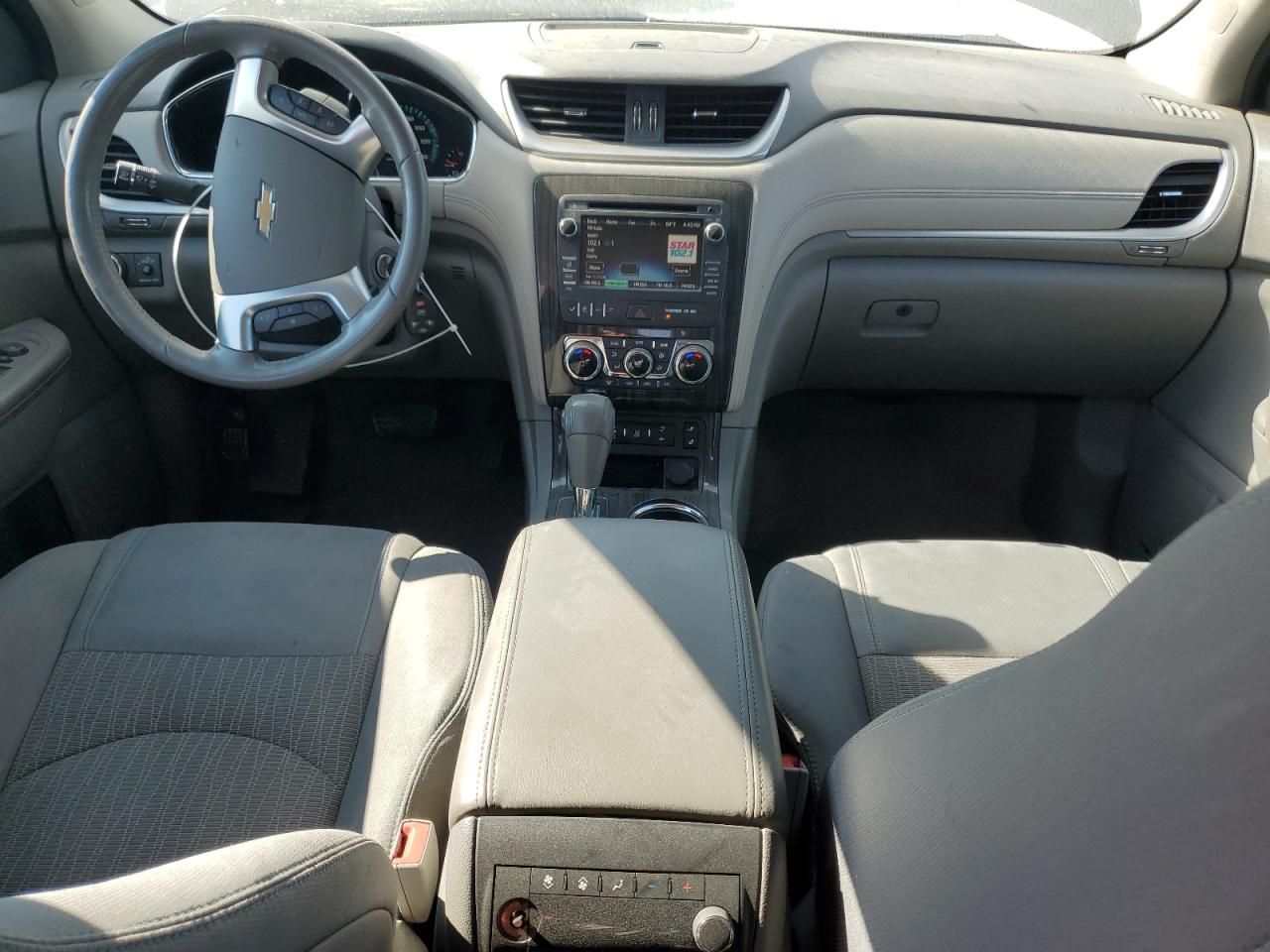 CHEVROLET TRAVERSE LT