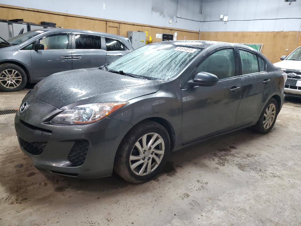 MAZDA 3 I