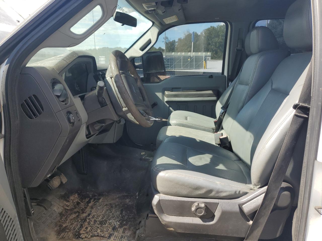 FORD F-250 SUPER DUTY