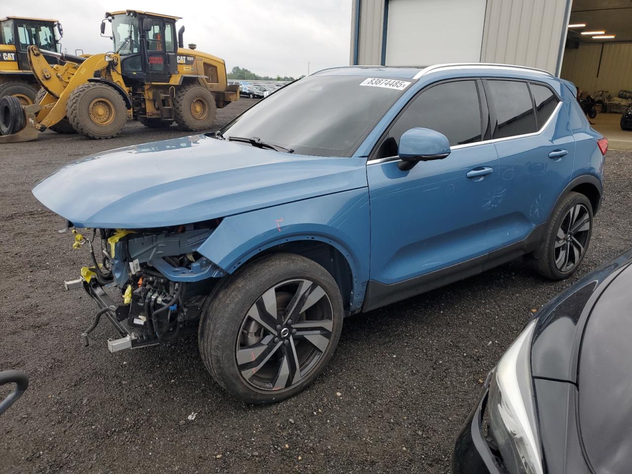 VOLVO XC40 PLUS