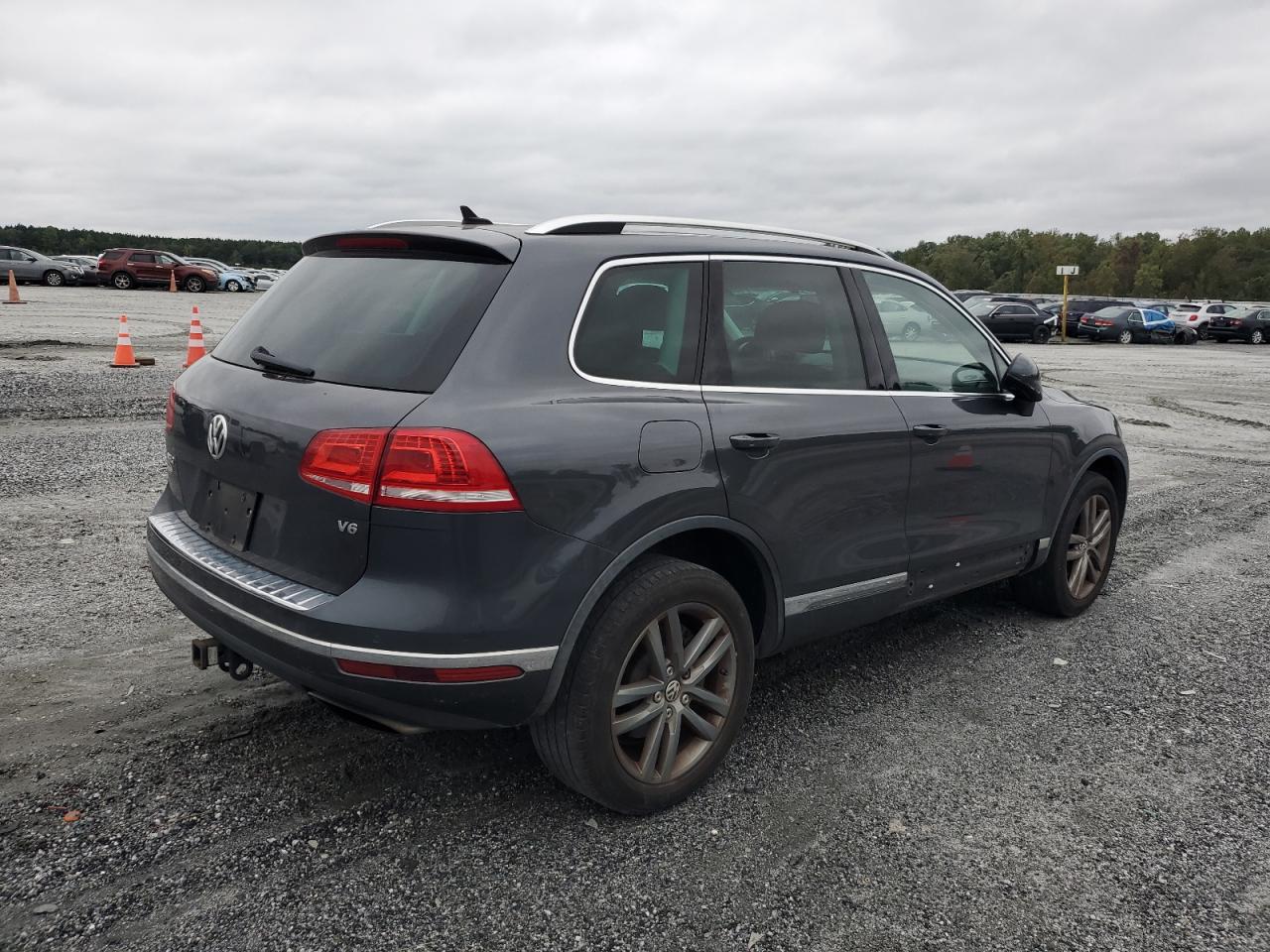 VOLKSWAGEN TOUAREG V6