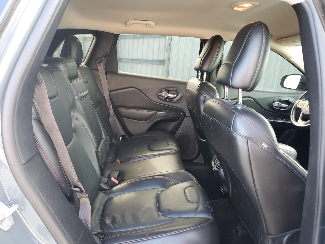 JEEP CHEROKEE TRAILHAWK