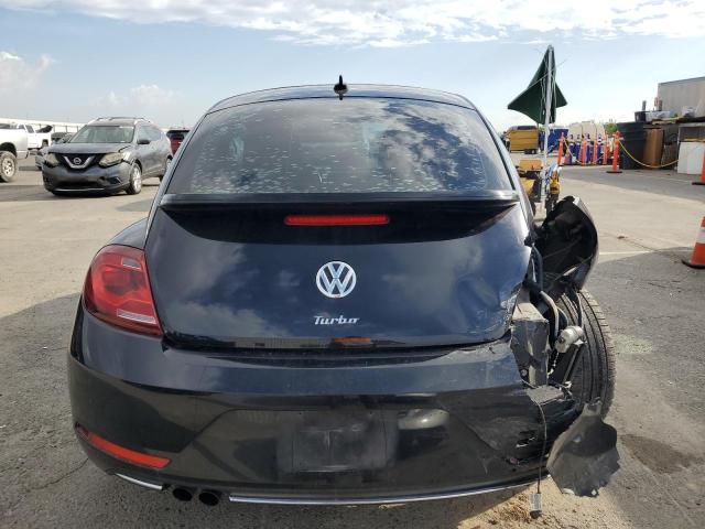 2018 VOLKSWAGEN BEETLE SE 3VWJD7AT4JM727714