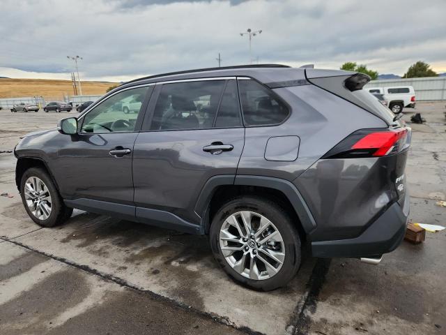 2019 TOYOTA RAV4 XLE P - JTMA1RFV8KJ017828