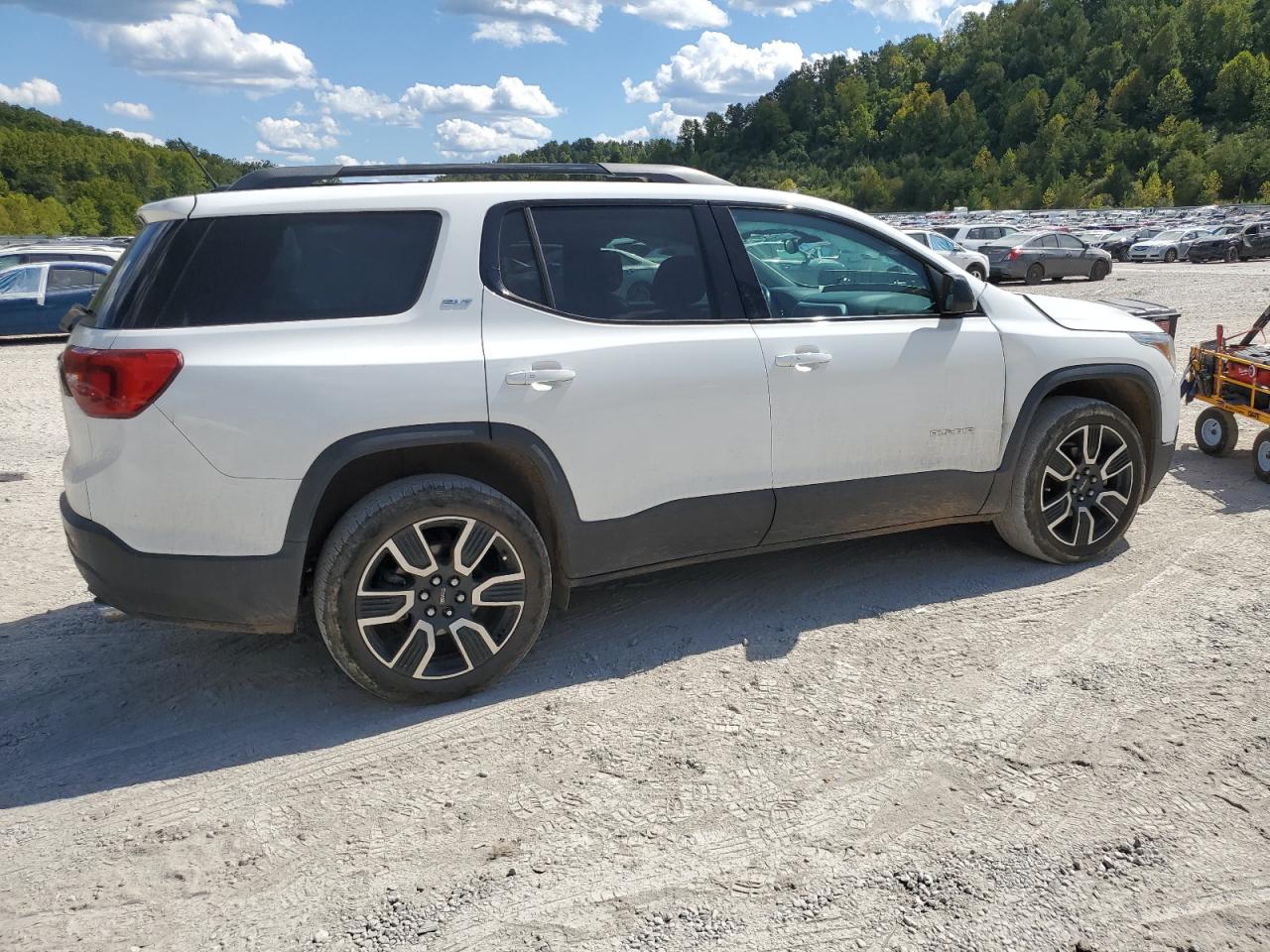 GMC ACADIA SLT-1