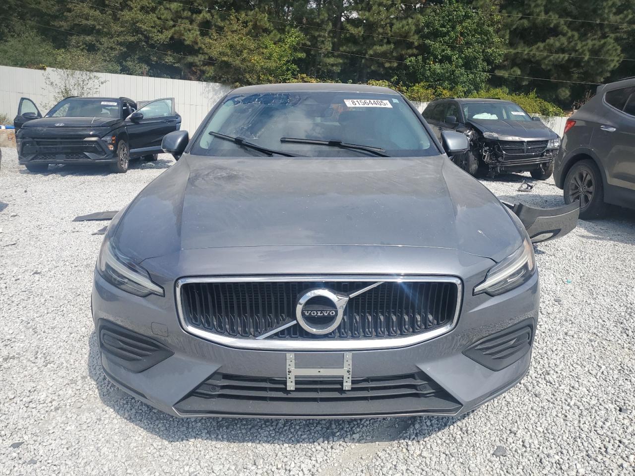 VOLVO S60 T5 MOMENTUM