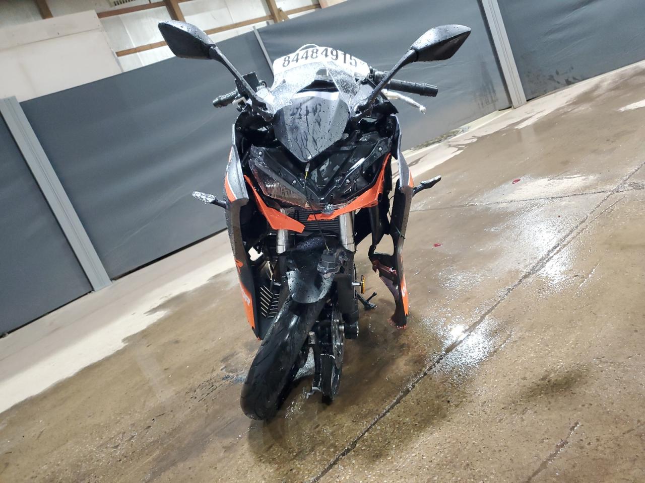 Lot #3294158959 2023 QJ QJMOTOR SRK400