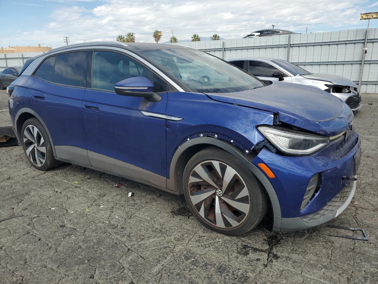 VOLKSWAGEN ID.4 PRO S