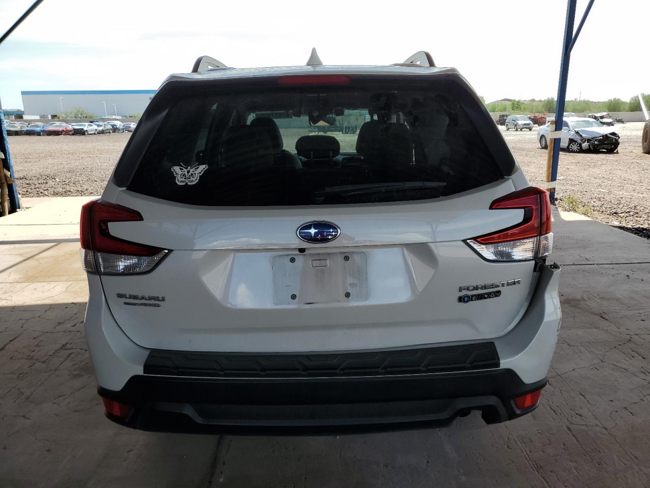 SUBARU FORESTER PREMIUM