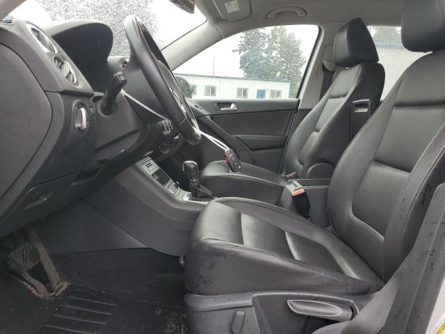 2016 VOLKSWAGEN TIGUAN S WVGBV7AX2GW557137