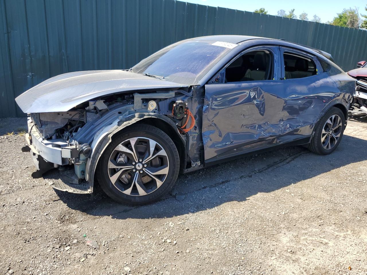 FORD MUSTANG PREMIUM