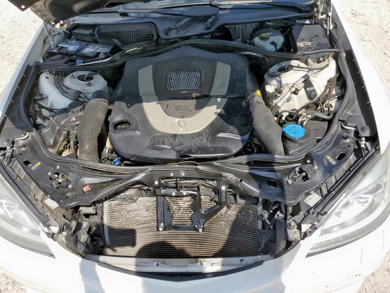 MERCEDES-BENZ S-CLASS 550