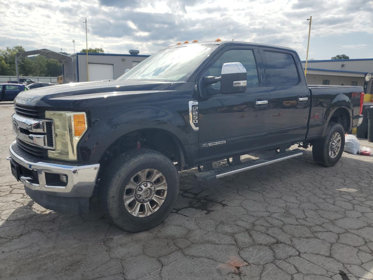 FORD F-250 SUPER DUTY