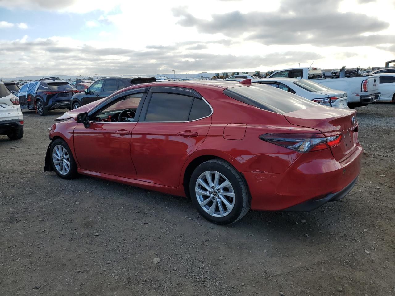 TOYOTA CAMRY LE