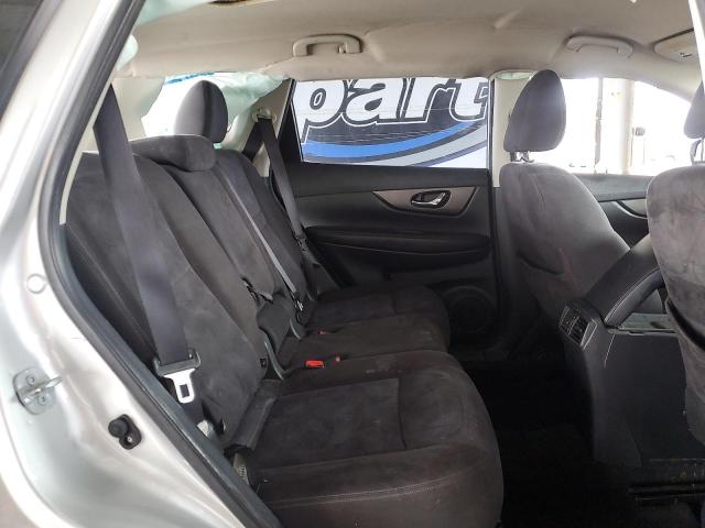 2015 NISSAN ROGUE S KNMAT2MT1FP560444