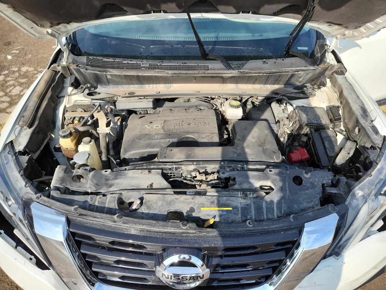 NISSAN PATHFINDER SL